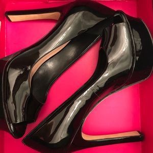 Vince Camuto Open Toe Black Patent Leather Pumps